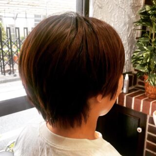 ・
・
女性のショートヘアも
お任せ下さい💇🏻‍♀️✨
#レディースカット
#ボブ #ボブヘア
#ショートボブ
#ショートヘア
・
撮影のご協力ありがとうございました✨
またのご来店お待ちしてます😊
#豊島区#池袋#池袋西口#目白#椎名町#高田馬場#床屋#池袋床屋#理容#バーバー#barber#cabin#キャビン#オシャレ#特殊#職人